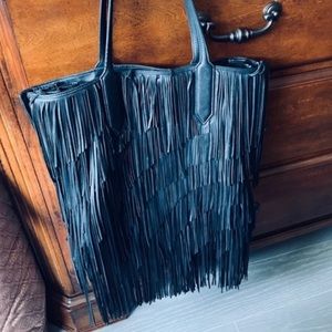 Elizabeth and James leather shoulder bag
